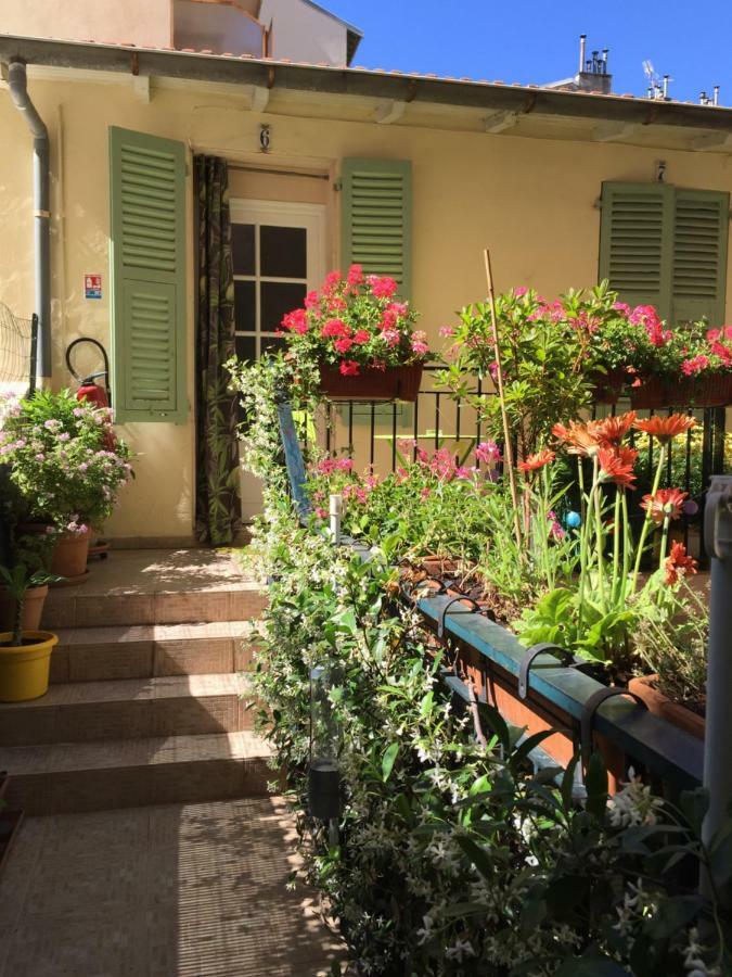 Hotel Des Dames Nisa Exterior foto